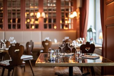 Table à l'auberge, restaurant du Grand Hôtel Bristol